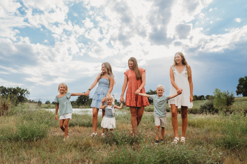 cousins-summer-family-session-colorado